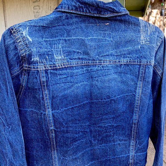 Distressed look denim jacket - Picture 2 of 3